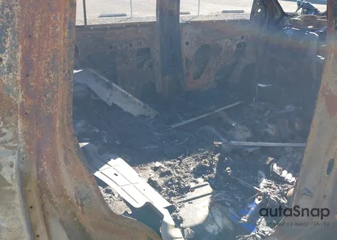 2017 GMC Yukon Slt from USA, damaged, VIN 1GKS1BKC3HR218258